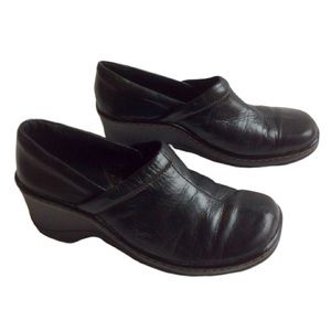 Børn Concept dark brown, leather clogs. Size 9.5